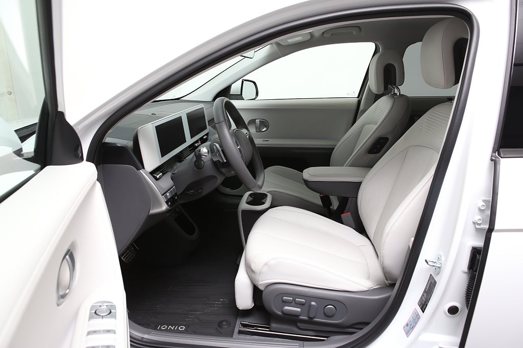 Hyundai IONIQ 5 77.4 kWh AWD Advanced | Komfortpaket Plus