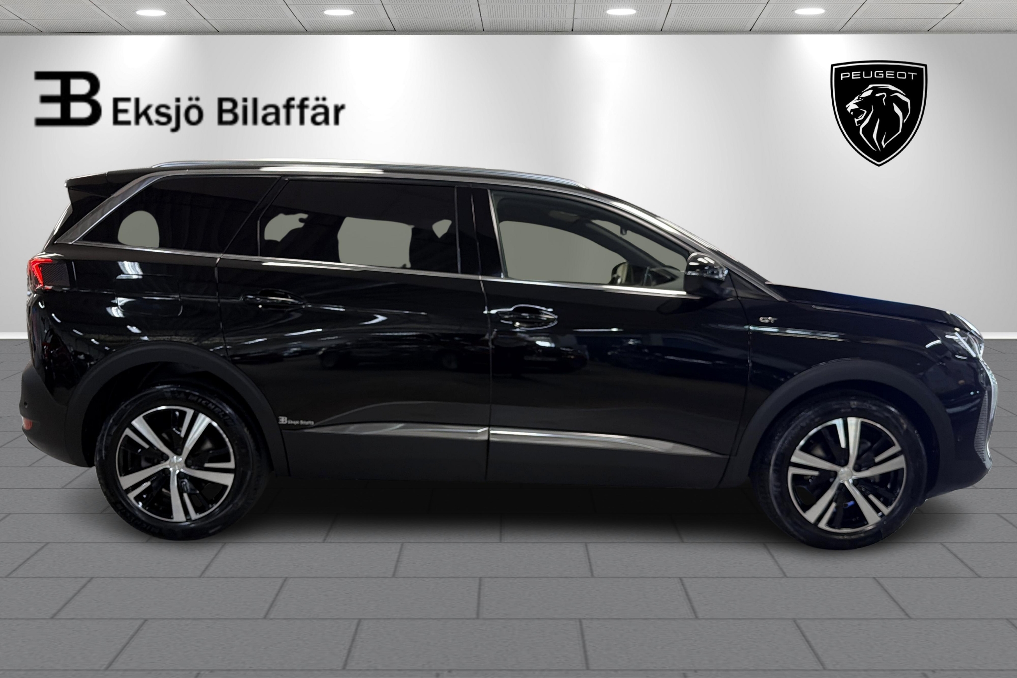 Peugeot 5008 GT PureTech 130hk Automat 2023, bild 4/55