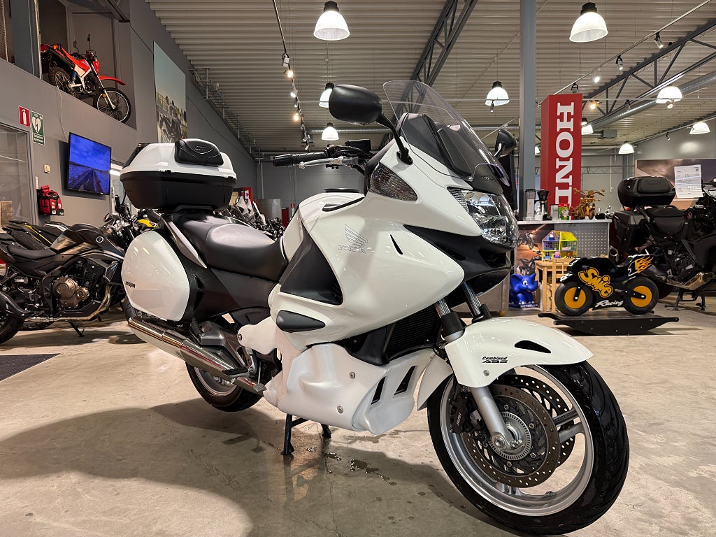 Honda NT700VA Deauville ABS #Endast 1650mil# 