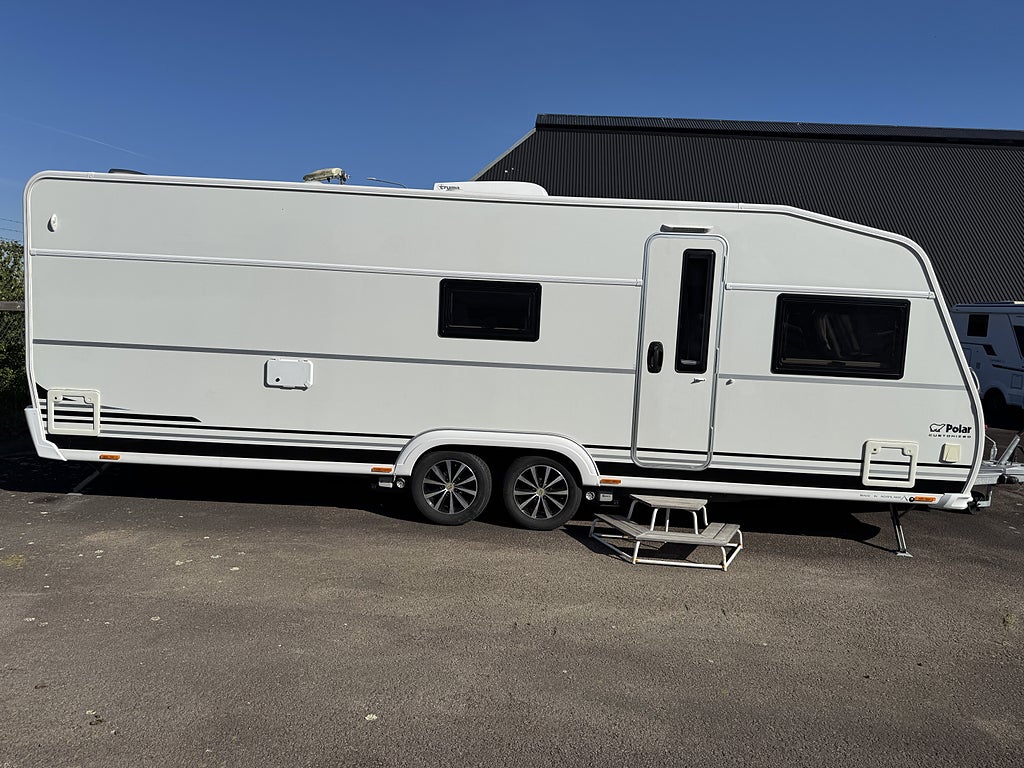 Polar 680 Customized CTX BK