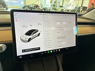 Tesla Model 3 Long Range AWD S&Vhjul/Autopilot3/Värmepump/PremiumLjud – bild 22