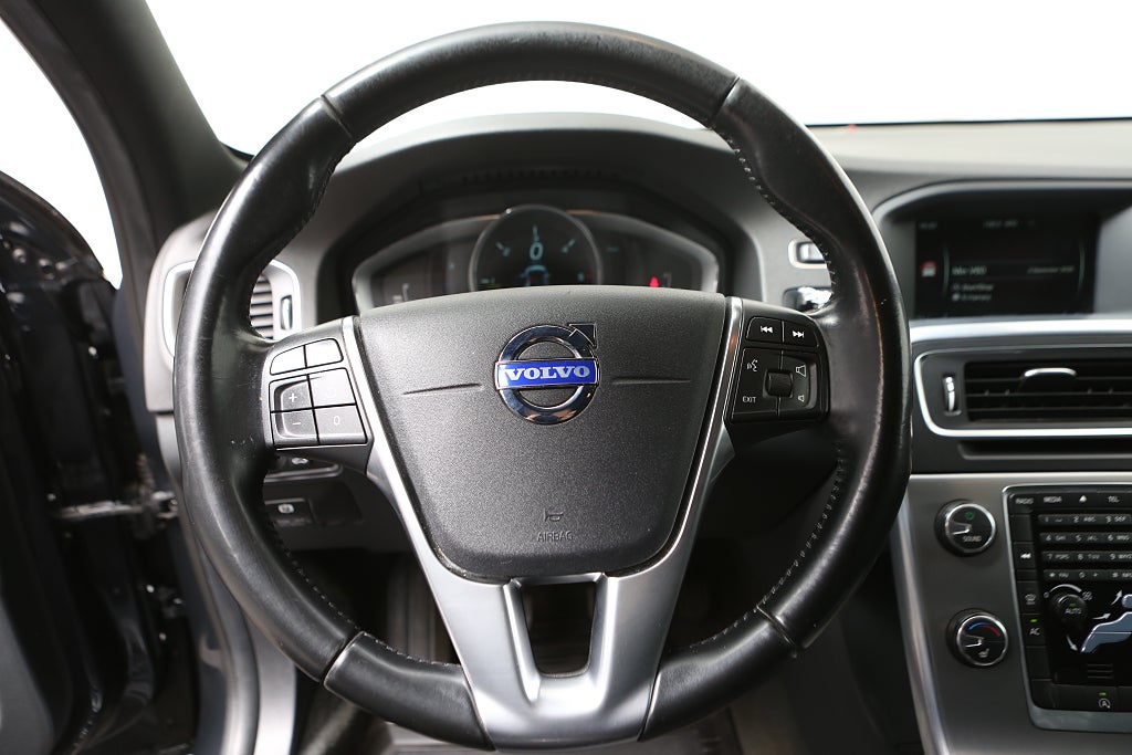 Volvo V60 D2 S/S Momentum 115hk Motorvärmare 2014