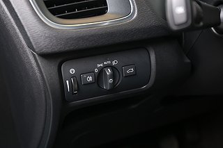 Halvkombi Volvo V40 9 av 19