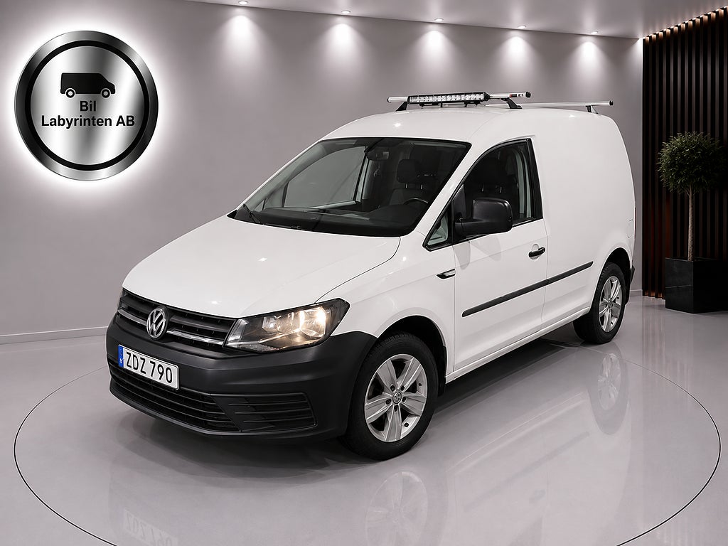 Volkswagen Caddy 1 ägare/ 2 nyclar/ SoV/ Van 2.0 TDI BMT 4Motion Euro 6