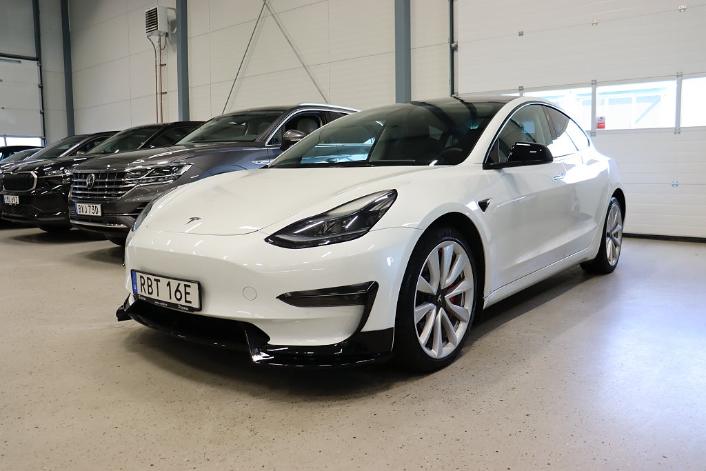 Tesla Model 3 Performance Panorama Autopilot 534hk