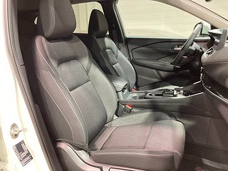 SUV Nissan Qashqai 7 av 20