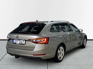 Skoda Superb Kombi 2.0 TDI 4x4 Business Edition L&K Drag Dvärm GPS Kamera SoV