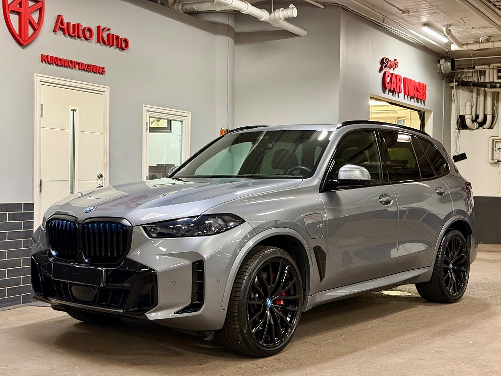 BMW X5 xDrive50e Comfort Exclusive M Sport SE SPEC MOMS