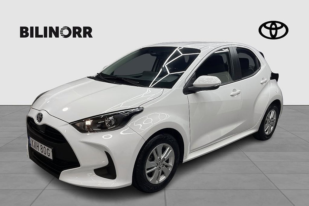 Toyota Yaris 1,5 HYBRID 5D ACTIVE CZ