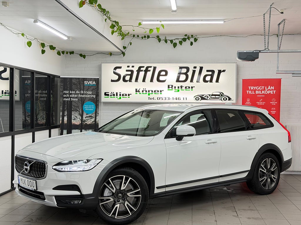 Volvo V90 Cross Country D4 AWD Geartronic Advanced SE III|B-Kamera|K-Rem bytt|