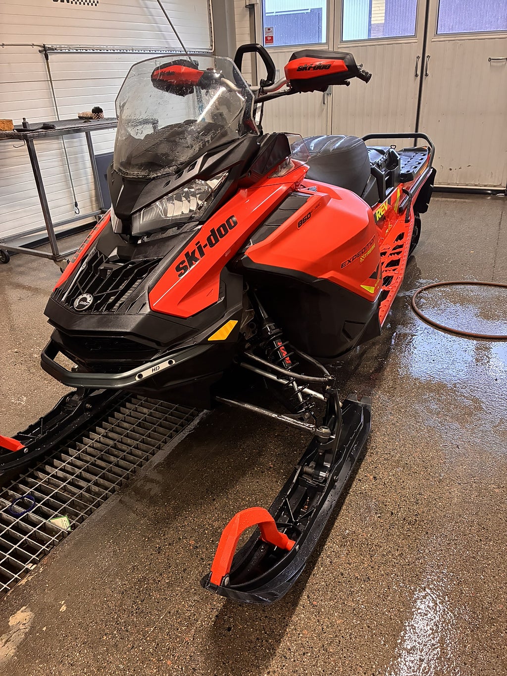 Ski-Doo Expedition Xtreme 850 E-TEC