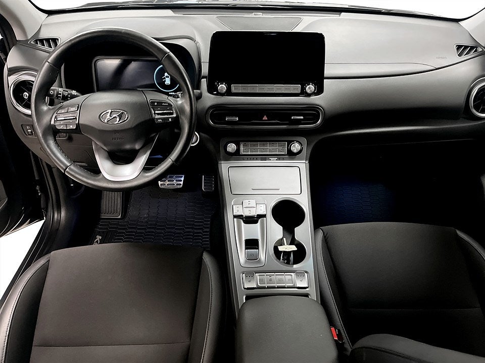 Bild på Hyundai Kona EV Essential 64 kwh 204hk Aut - B-KAMERA, KRELL