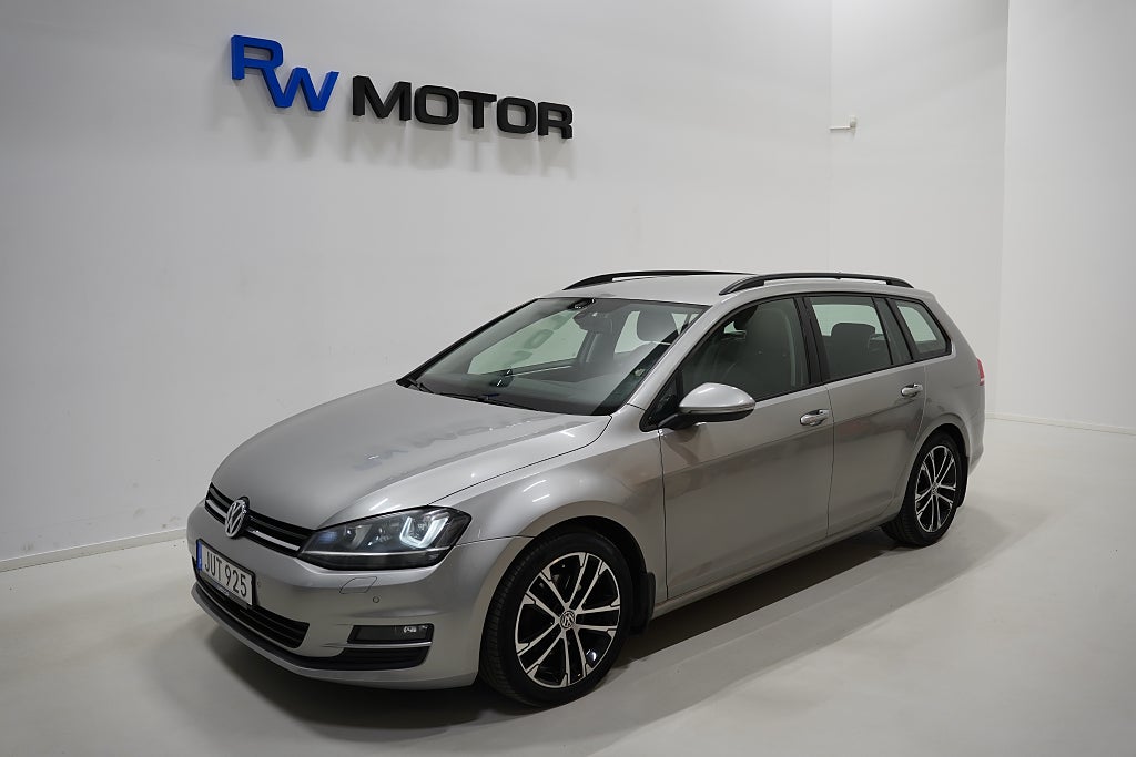Volkswagen Golf Sportscombi 1.6 TDI 105hk Masters D-värm B-kamera Drag