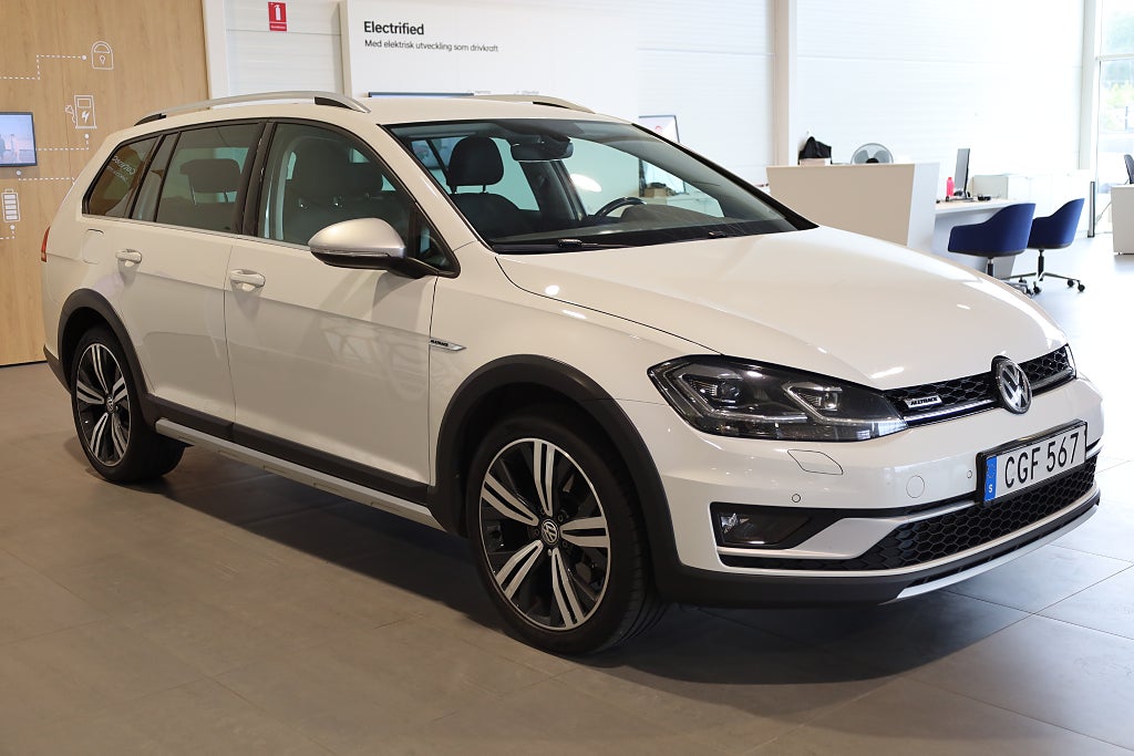 Volkswagen Golf Alltrack 1.8 TSI 4Motion Alltrack | Drag | P-Värmare | B-Ka 2018