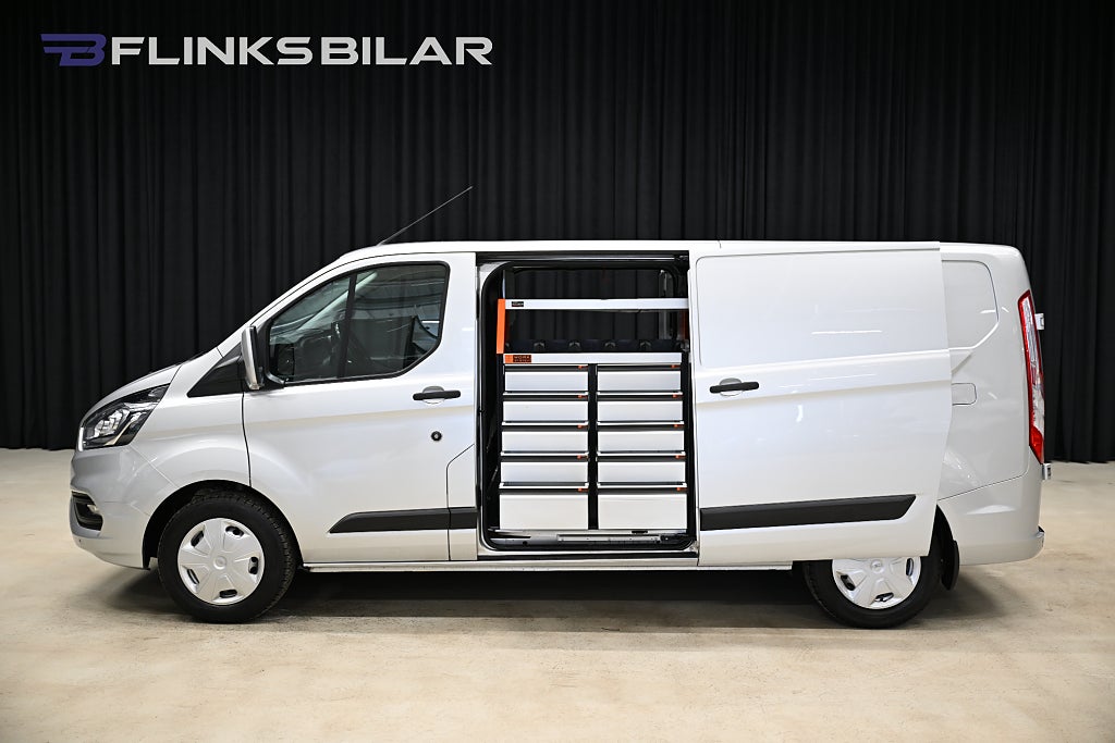 Ford transit Custom 130HK L2|Inredd|Dubbeldörr|NyKamrem|Moms|SeUtr!