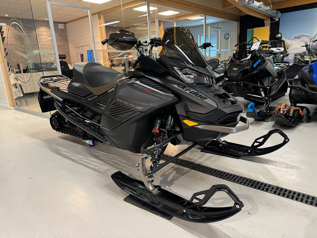 Ski-Doo Mach Z 900 Ace Turbo R *Endast 22mil* 