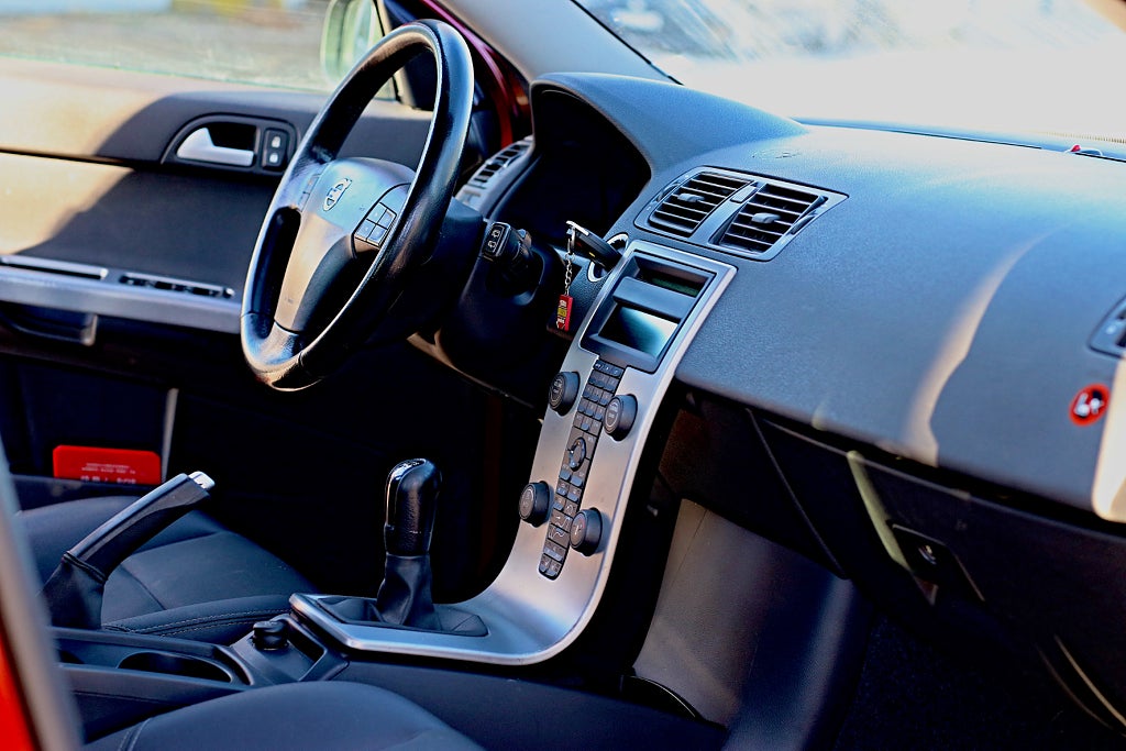 Volvo V50 D2 Nybesiktigad, 2-brukare, 19000mil, , PEDANTSKÖTT