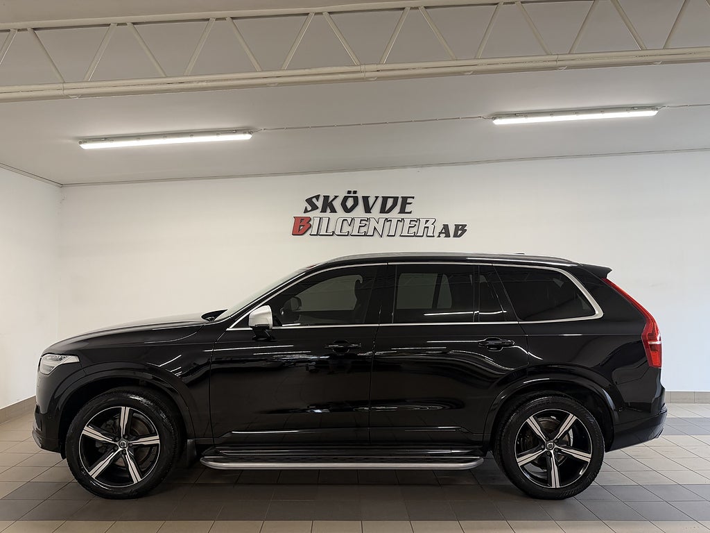 Volvo XC90 D5 AWD R-Design 7-Sits/Panorama/Drag/H-U/GPS/Nyservad