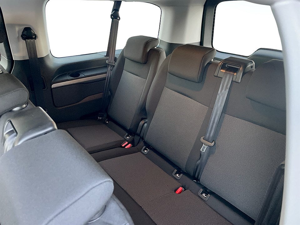 Bild på Peugeot Traveller Active BlueHDi 180hk Aut - Business