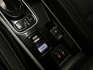 Mitsubishi Outlander PHEV CVT Fleet Edition Kamera/Adap.Fhåll/SoV – bild 18