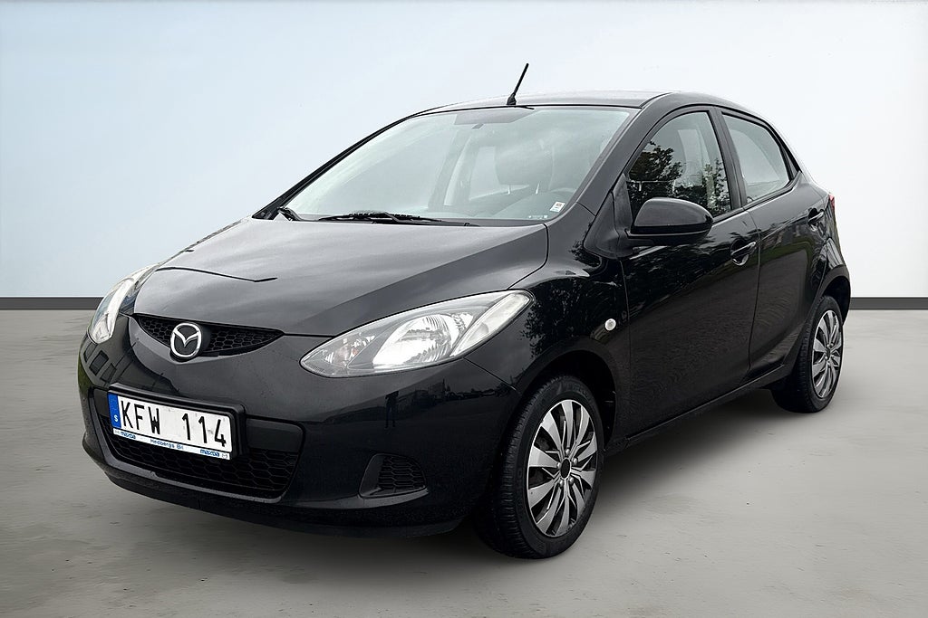 Mazda 2