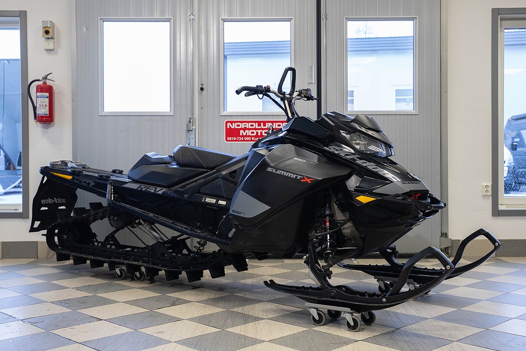Ski-Doo Summit X 850 E-tec 154" *Elstart*