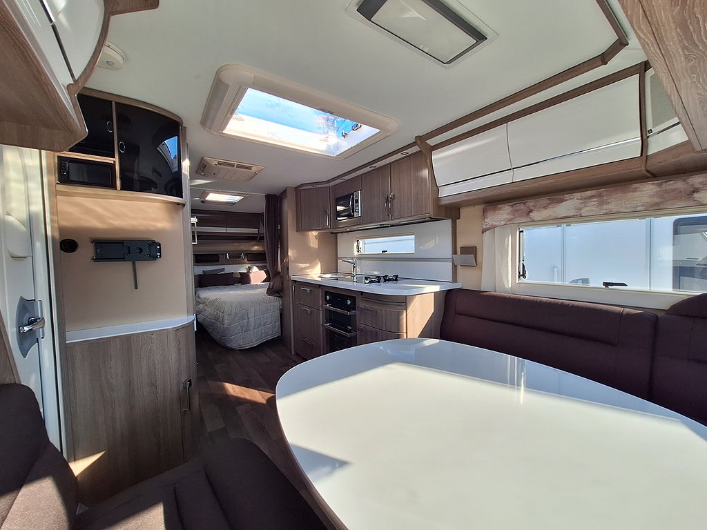 Kabe Imperial 600 XL KS Dubbelbädd, AC, Nytt Tält
