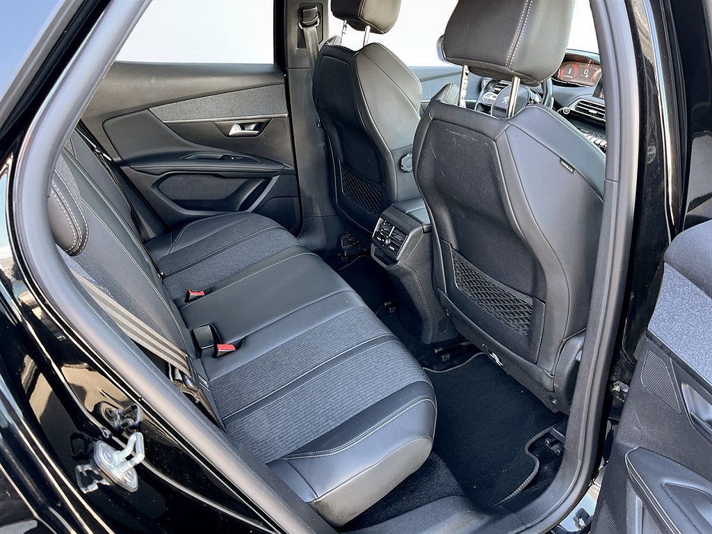 Bild på Peugeot 3008 GT-Line 1.2 PT 130hk Aut - B-KAMERA, CARPLAY