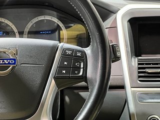 SUV Volvo XC60 19 av 20