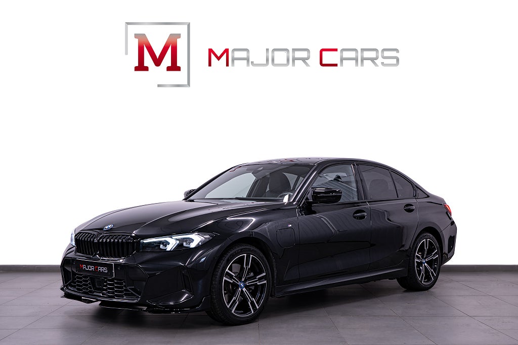 BMW 330e xDrive M Sport Widescreen Skinn HiFi Ambient Drag 292hk