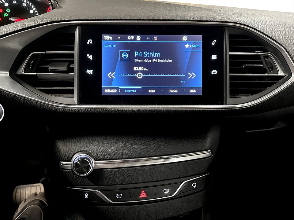 Bild på Peugeot 308 SW Allure 1.2 PT 130hk Aut KAMPANJRÄNTA 3,99%