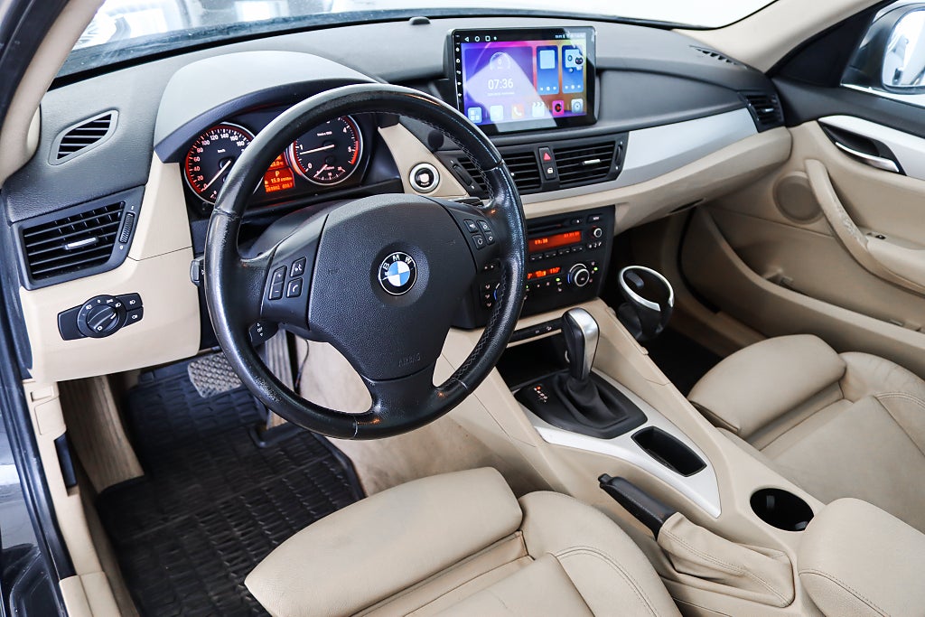 BMW X1 xDrive18d A-TRAKTOR Sportstolar Carplay