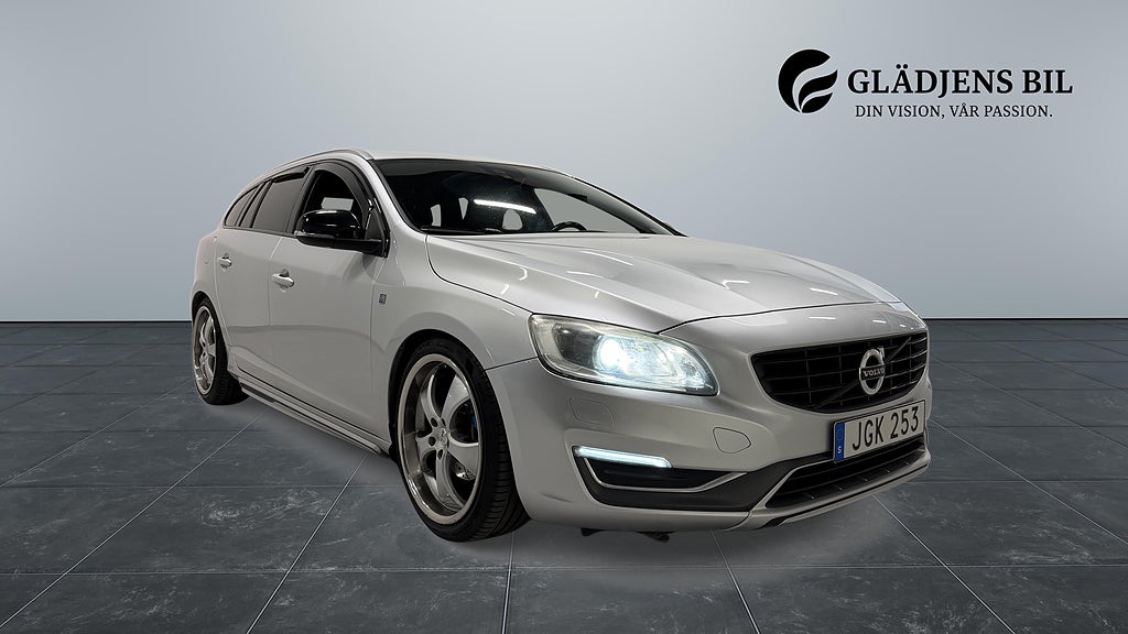 Volvo V60 D4 Geartronic Ocean Race Business Edition Navi Drag