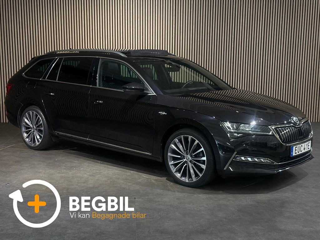 Skoda Superb iV Kombi 1.4 TSI iV I L&K I Panorama I Dragkrok I Moms 