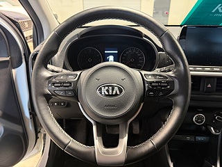 Halvkombi Kia Picanto 16 av 20