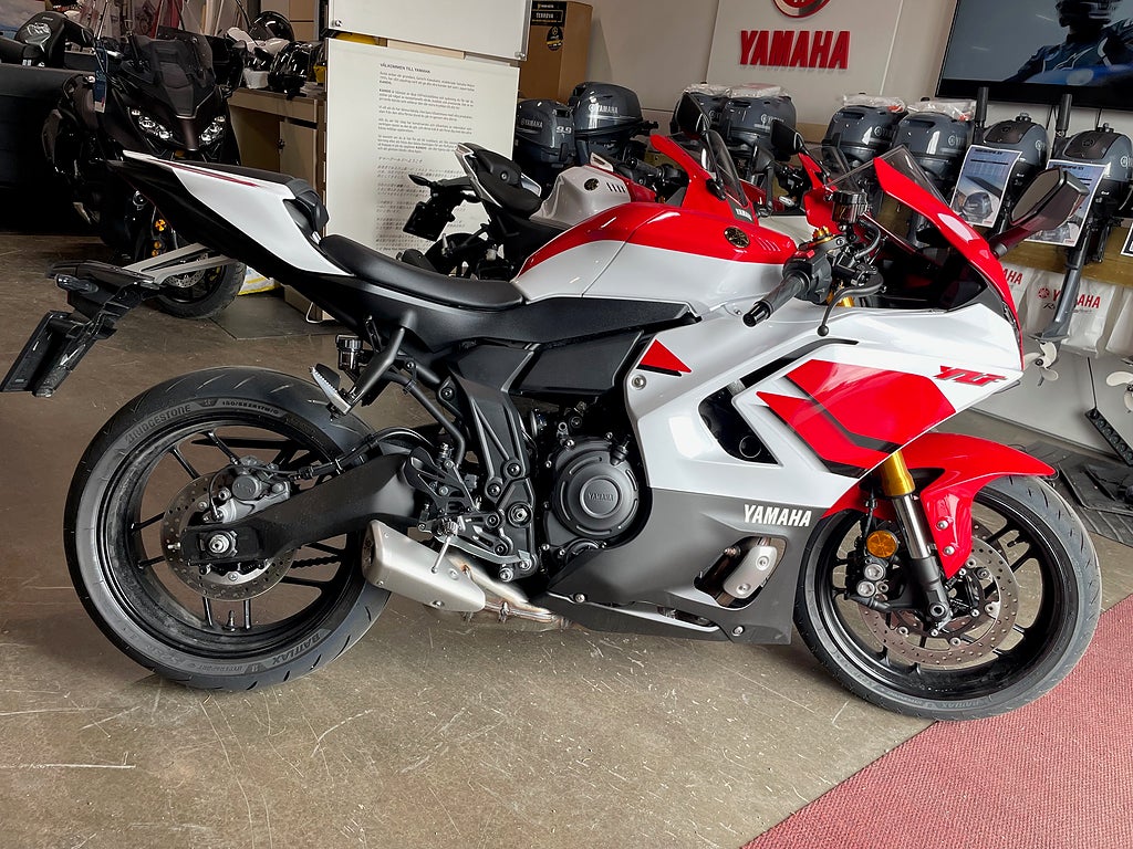 Yamaha R7 ABS  70th ANNIVERSARY yzf r7 
