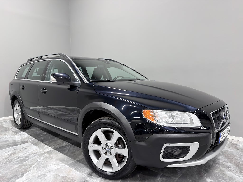 Volvo XC70 D5 AWD Auto/Summum/Drag/Värmare/Skinn/Drag