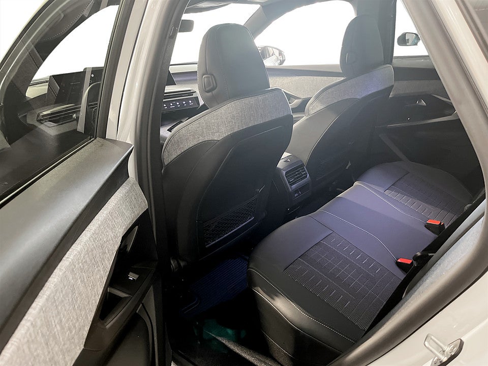 Bild på Peugeot 3008 GT Hybrid 145hk Aut - B-KAMERA,EL-BAKLUCKA