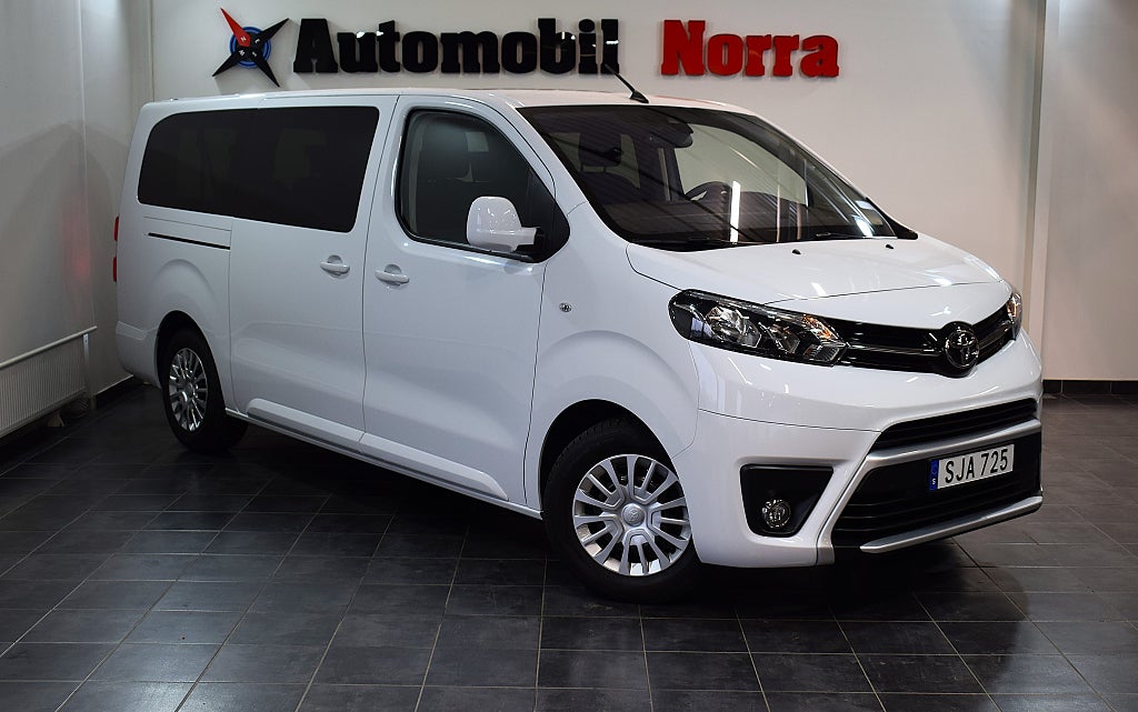 Toyota Proace Verso 2.0 D-4D Euro 6 9-sits Carplay/Moms