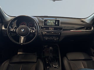 BMW X1 xDrive25d xLine S&V-hjul/Kamera/Drag/Skinn/HUD/Elsolar – bild 8