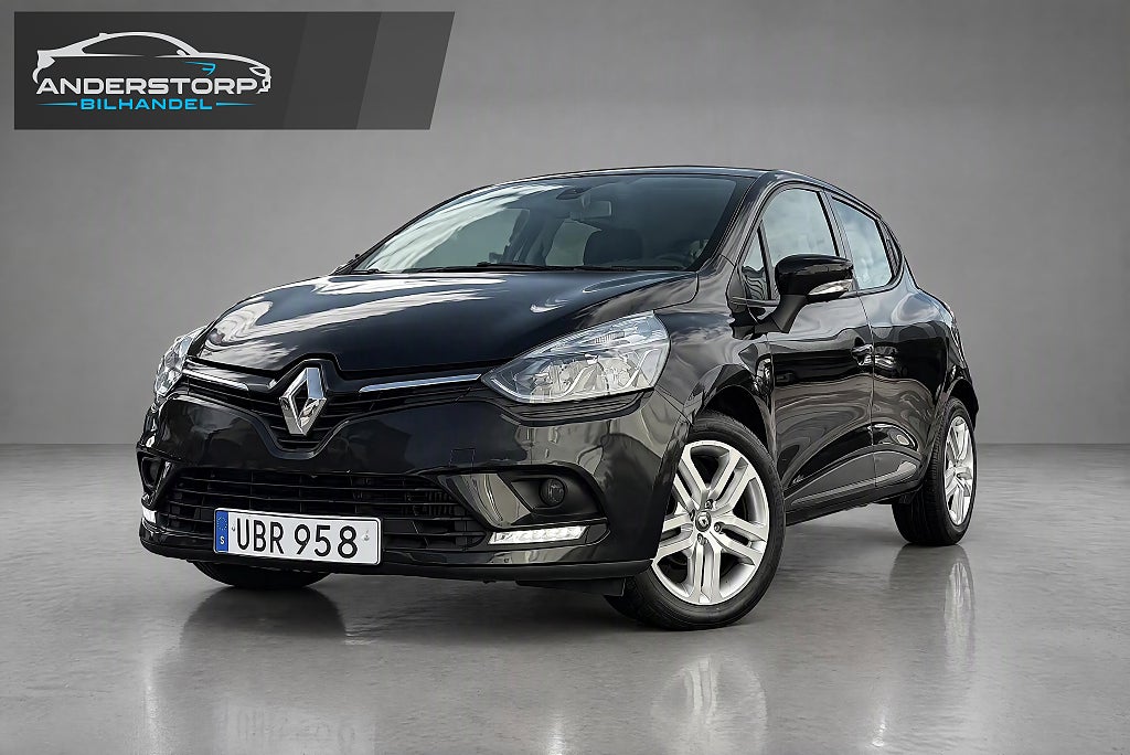 Renault Clio 0.9 TCe / Zen / 2 brukare / Navi / Nyserv / Euro 6