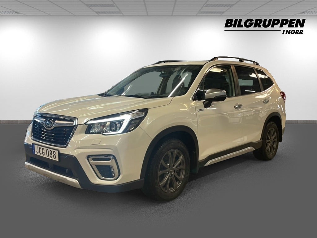 Subaru Forester e-Boxer Ridge (V-hjul, Drag, Värmare)