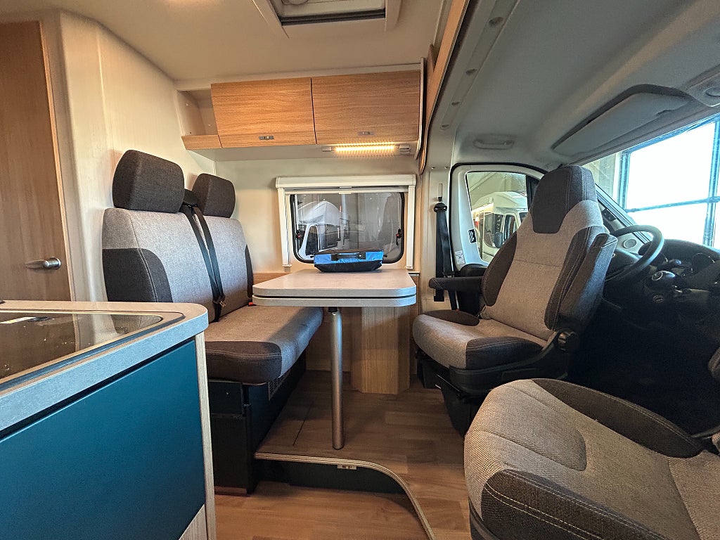 Knaus Boxlife R19 / Backkamera / Höj & Sänkbarsäng /Litium / Solcell  - Knaus