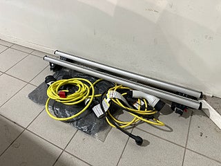 Skoda Superb iV Kombi 1.4 TSI iV Drag Pvärm CarPlay Kamera SoV MOMS – bild 2