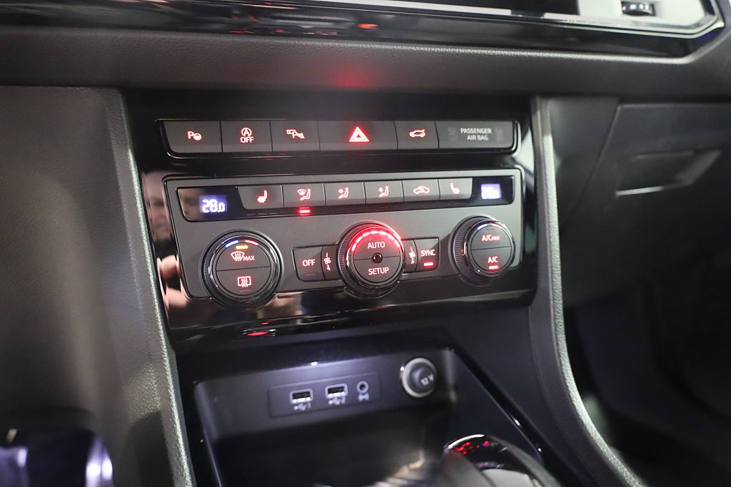 Cupra Ateca 2.0 TSI 300HK 4Drive Drag 360° Navi Cockpit Keyless
