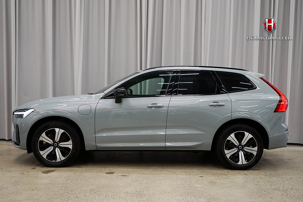 Volvo XC60 Recharge T6 AWD Plus Dark Edt Pano Pvärme 360 Läder 