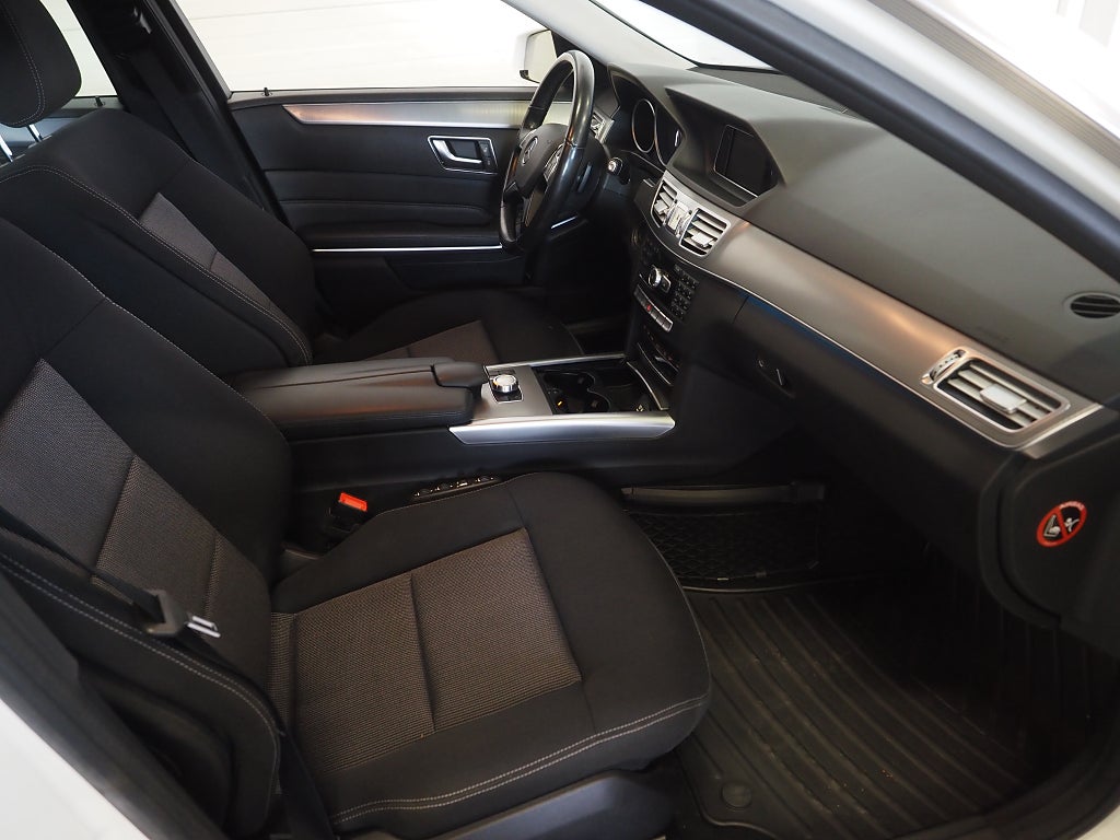 Mercedes-Benz E 220 T BlueTEC 9G-Tronic 170hk Classic Drag 2015