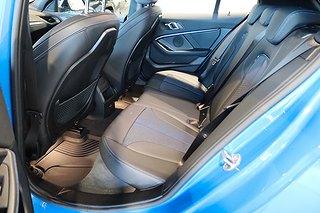 Halvkombi BMW 118I 12 av 22