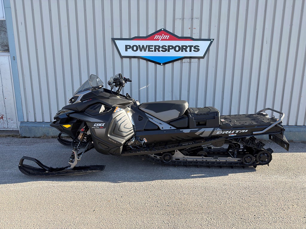 Lynx Brutal Re 900 Ace Turbo R Moms! 