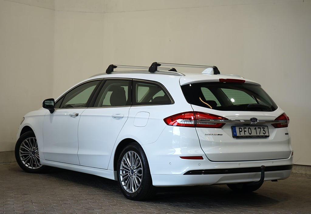 Ford Mondeo Kombi Hybrid E-CVT Titanium Carplay Drag 188hk